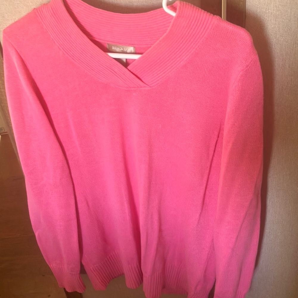 FINAL MARKDOWN White stag Pink Women's Sweater large